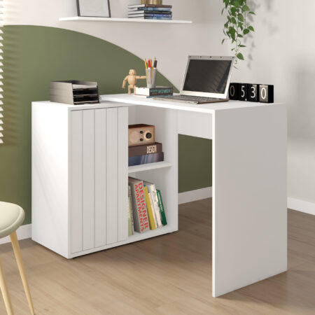 Nuestro escritorio funcional con 1 puerta corrediza , divisiones y entrepaños, fabricado en melamina y MDP de alta calidad en color blanco, es la elección perfecta para quienes buscan una solución práctica, elegante y duradera para su espacio de trabajo o estudio. Este mueble no solo optimiza la organización de sus materiales y equipos, sino que también aporta una estética moderna y sofisticada a cualquier habitación.