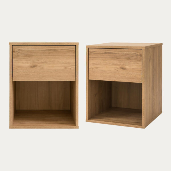 Aprovecha la oferta de Nuestro Combo de mesas de noche con 1 cajon y un estante bajo es la combinación perfecta de funcionalidad y estilo. Disponibles en colores madera natural y blanco, y fabricadas con materiales de alta calidad, estas mesas de noche son ideales para cualquier dormitorio que valore tanto el diseño como la practicidad.