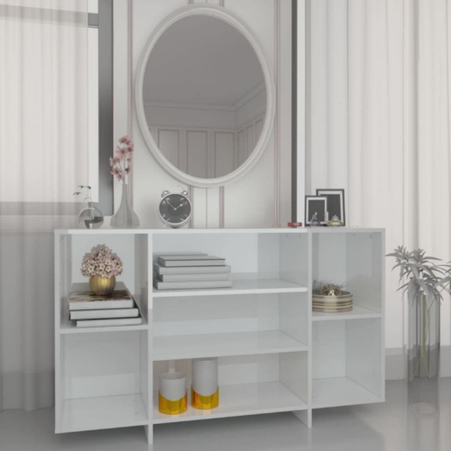 Aprovecha la oferta de el aparador blanco mate con 6 divisiones abiertas es el complemento ideal para quienes buscan un mueble moderno, versátil y funcional. Su diseño minimalista en color blanco aporta un toque de elegancia a cualquier espacio, ya sea en la sala, comedor, oficina o incluso en la habitación. Con unas medidas de 75 cm de alto, 120 cm de largo y 30 cm de profundidad, este aparador ofrece un amplio espacio de almacenamiento con 4 estantes espaciosos, perfectos para organizar libros, decoraciones, utensilios o cualquier objeto que necesites tener a la mano. Fabricado en melamina de alta calidad de 18 mm, este mueble garantiza durabilidad, resistencia y un acabado impecable que se adapta a diversos estilos de decoración. Gracias a sus conexiones y accesorios de alta calidad, el aparador es estable y seguro, convirtiéndose en una pieza clave para optimizar el orden en tu hogar.