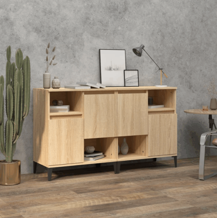 Diseño Moderno y Versátil: Este aparador, con un diseño minimalista, será un aporte práctico y decorativo para tu hogar. Con 4 puertas y  4 estantes abiertos, el aparador proporciona amplio espacio de almacenamiento para libros, dispositivos multimedia y otros artículos. La robusta superficie es ideal para exhibir objetos decorativos, marcos de fotos o plantas. También se puede usar como mueble bajo, armario auxiliar, etc. Gracias al tablero de gran calidad, este aparador está diseñado para durar.