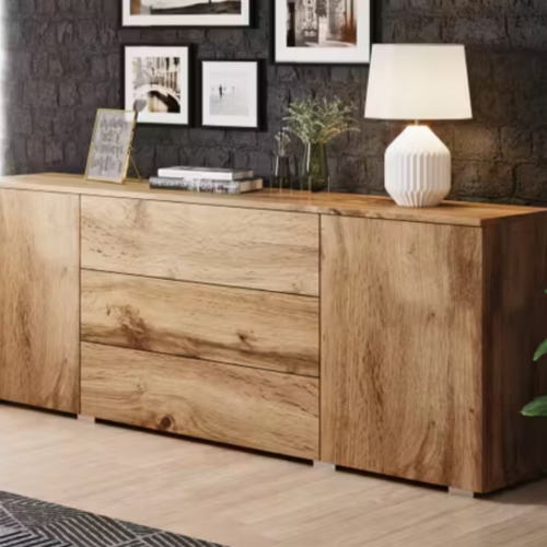 Diseño Moderno Duna 2 Puertas 3 Cajones - 150x39x68cm - Elegante Almacenamiento para Comedor Construcción Robusta y Duradera: El aparador cuenta con una estructura estable fabricada en aglomerado de alta calidad, recubierto con melamina resistente al desgaste. Esta combinación asegura la durabilidad del mueble, garantizando que permanezca en excelentes condiciones durante mucho tiempo.