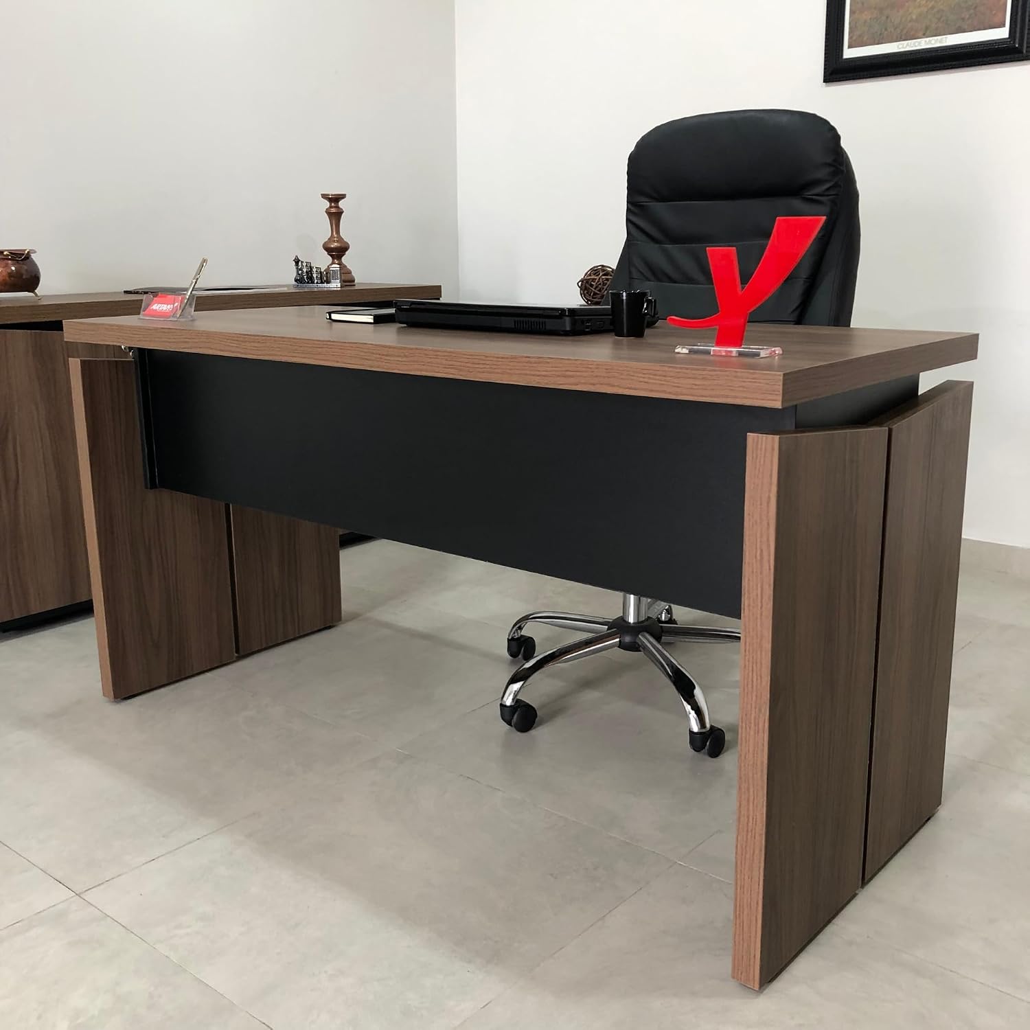 ESCRITORIO EJECUTIVO ALESSE CEDRO Y NEGRO 145CM - Imagen 3