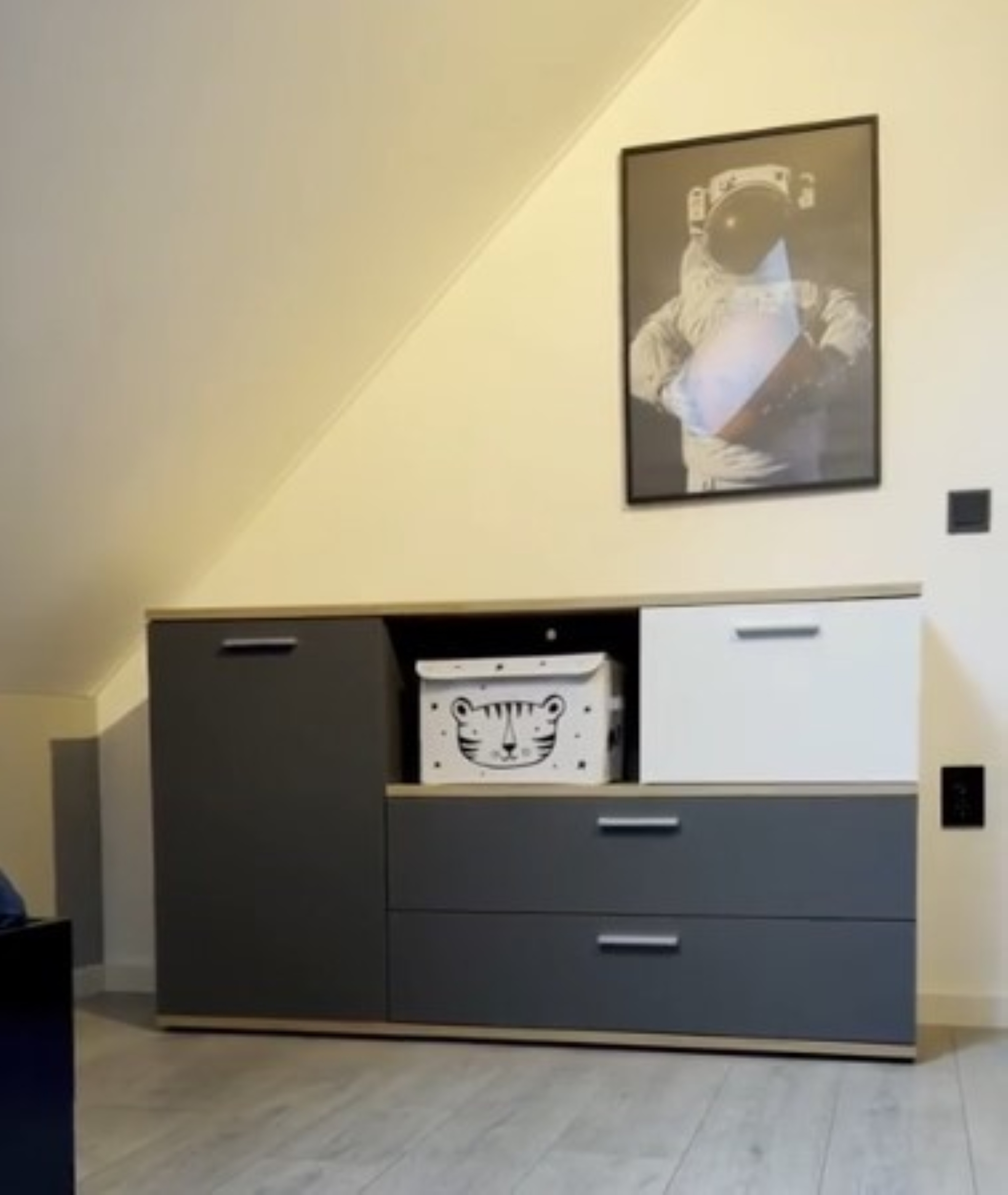 COMODA DOWEL 2 CAJONES 2 PUERTAS GRAFITO ROBLE 150CM - Imagen 7