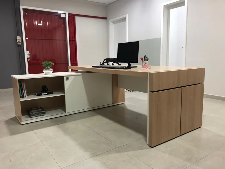 ESCRITORIO EJECUTIVO EN L GOREY DE OFICINA ROBLE BLANCO 202CM - Imagen 4